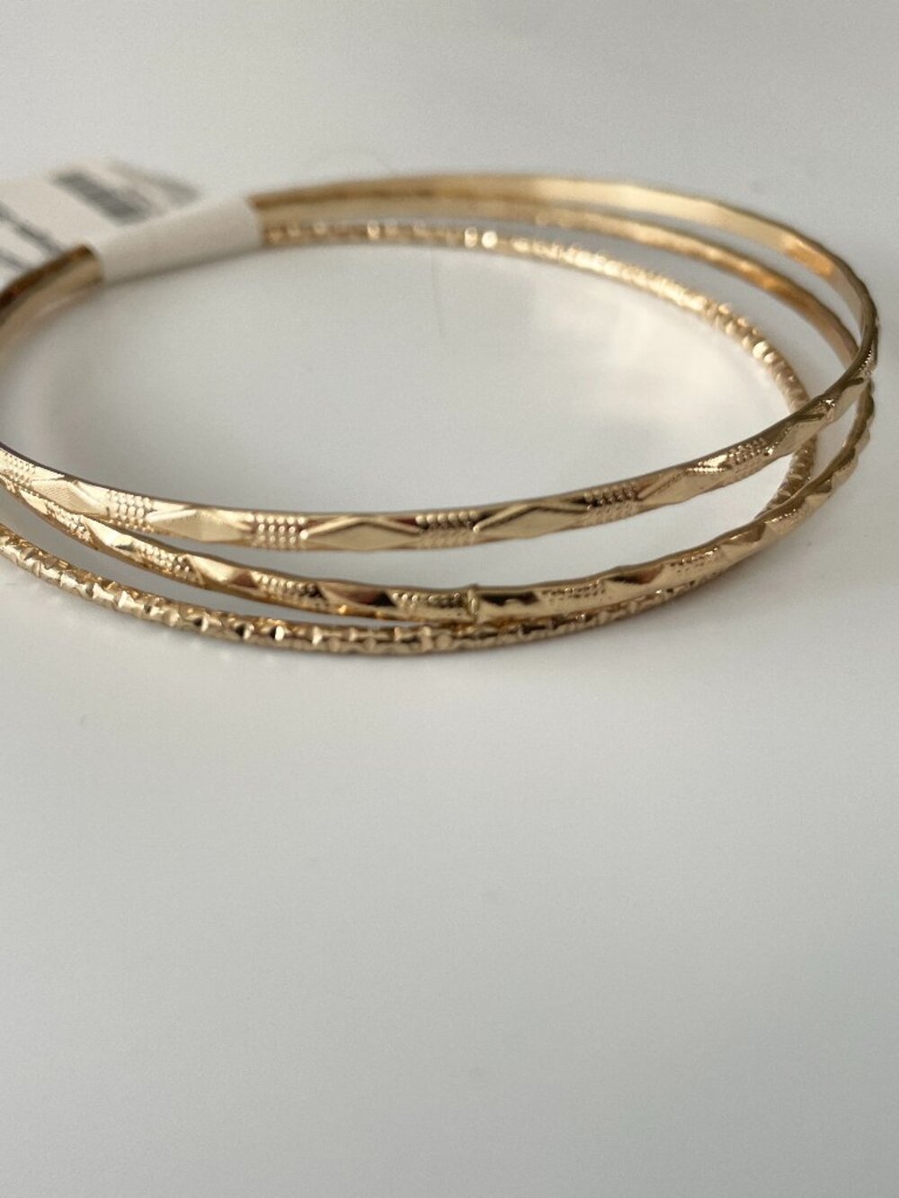 3 Gold Bangle Bracelets Stackable Skinny Gold Tone Retro 80s Bracelets New